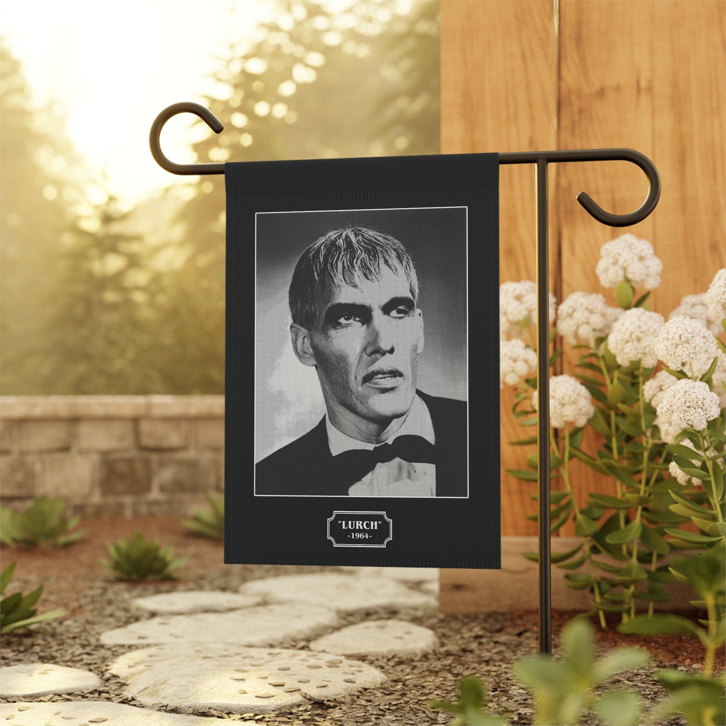 *NEW SONG OF LURCH - "PORTRAIT" GARDEN FLAG