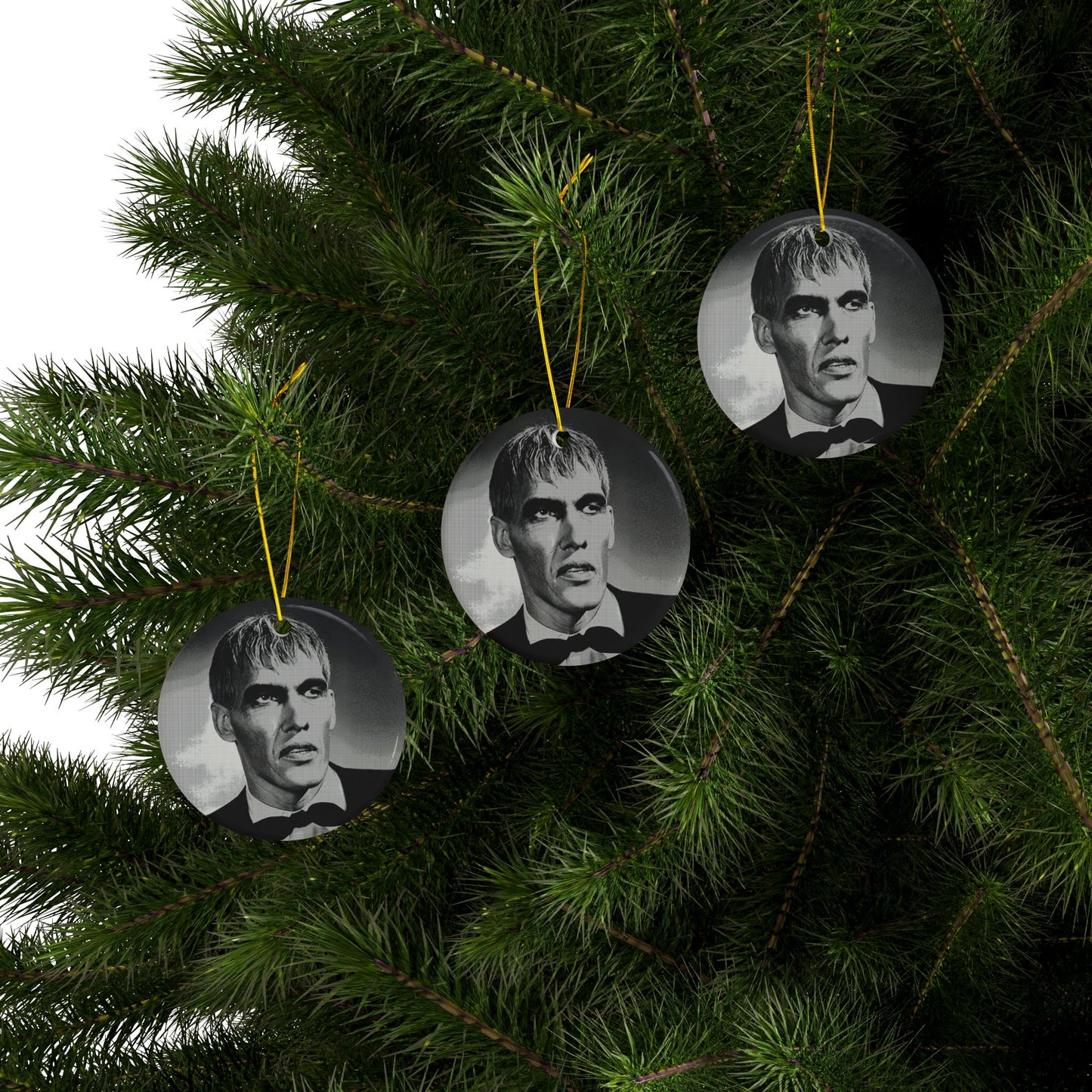 "PORTRAIT" ORNAMENT